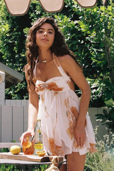 Vestido Curto com Estampa Floral - Bella